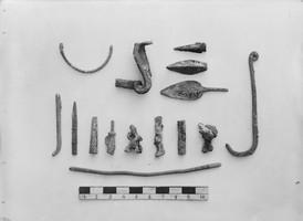 bronze-objects-tomb-meresankh-iii.jpeg